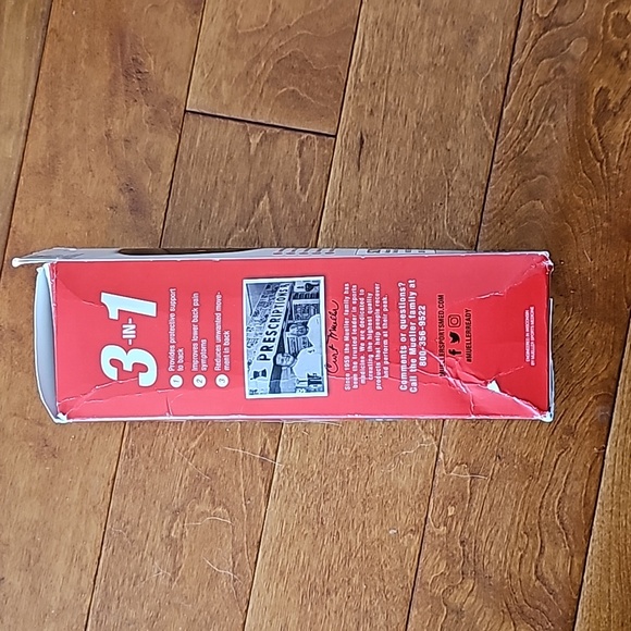 BACK BRACE, NIB, MUELLER, OS - Picture 4 of 4